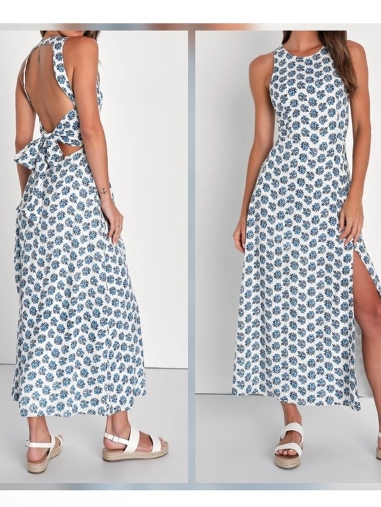 Lulus Dresses & Skirts - Lulus Flirty Fave Ivory Blue Floral Print Tie-Back Sleveless Midi Dress Sz Large